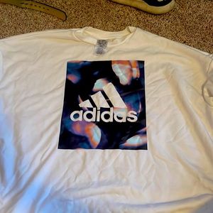 XL WHITE ADIDAS SWEATER